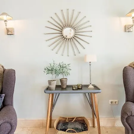 빌라 Superb Near Golf Course With Heated Pool & Jacuzzi *