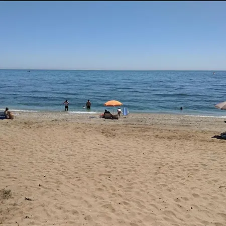 Superb Near Golf Course With Heated Pool & Jacuzzi Villa Marbella