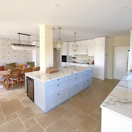 Superb Near Golf Course With Heated Pool & Jacuzzi * Marbella