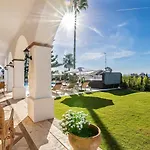 Superb Near Golf Course With Heated Pool & Jacuzzi Willa Marbella