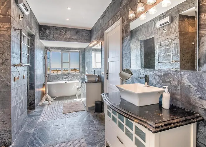 Superb Near Golf Course With Heated Pool & Jacuzzi * Marbella